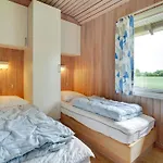 Janne - 400m From The Sea By Interhome 博恩瑟