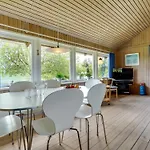 Janne - 400m From The Sea By Interhome 博恩瑟