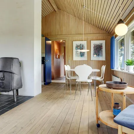 Casa de Férias Janne - 400m From The Sea By Interhome