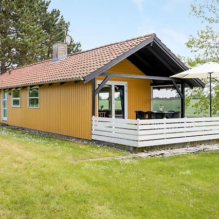 Holiday home Janne - 400m From The Sea By Interhome
