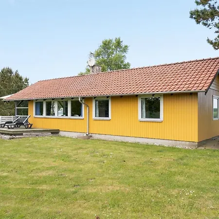 בית נופש Janne - 400m From The Sea By Interhome *